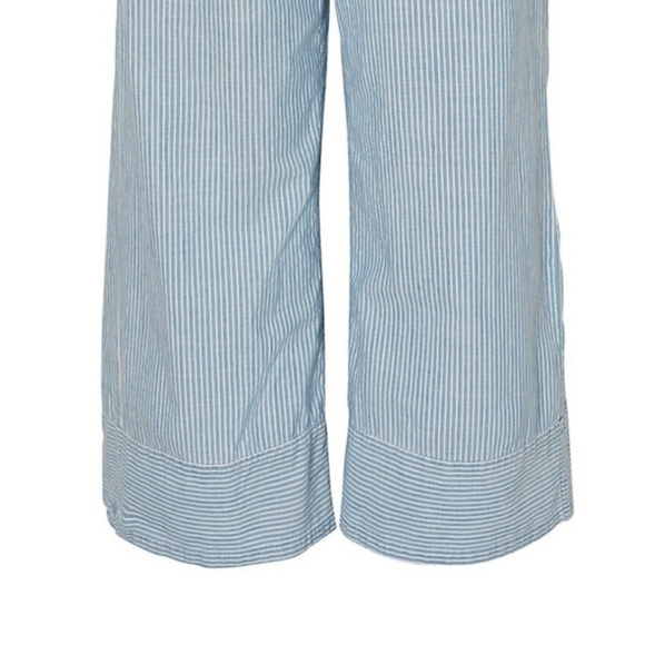 VERO MODAMia High-Rise Loose Chambray Stripe Pants - Picture 2 of 8